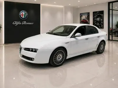 Usata Alfa Romeo 159 209 CV (153 kW) 2009 Bianco Berlina