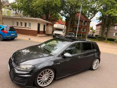 Second-hand VW Golf VII GTD 184 CP (135 kW) 2016 Andere farben Hatchback
