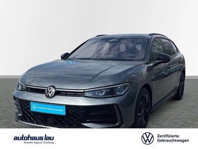 Second-hand VW Passat R-line 150 CP (110 kW) 2024 Gri Break