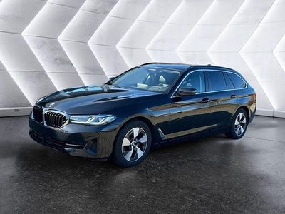 Gebraucht BMW 520 Sport Line 190 PS (139 kW) 2023 Schwarz Kombi