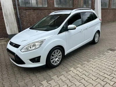 Gebraucht Ford Grand C-Max Titanium 150 PS (110 kW) 2011 Weiß Van / Kleinbus