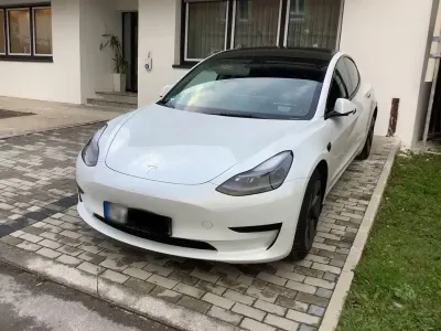 Brugt Tesla Model 3 239 kW (325 HK) 2022 Hvid Sedan