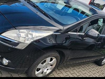 Gebraucht Peugeot 5008 110 PS (80 kW) 2010 Schwarz Van / Kleinbus