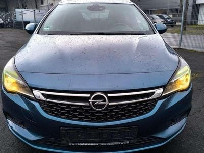 Gebraucht Opel Astra Dynamic 125 PS (91 kW) 2017 Black diamond Kombi