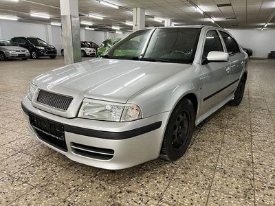 Gebraucht Skoda Octavia Tour 101 PS (74 kW) 2007 Silber Limousine