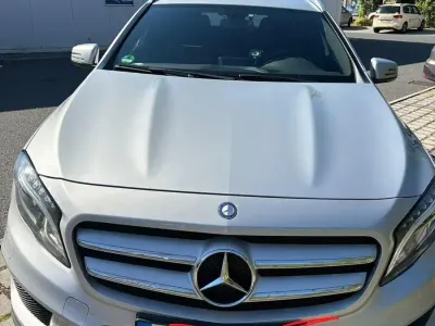Gebraucht Mercedes GLA220 AMG line 163 PS (119 kW) 2015 Grau SUV