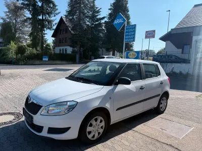Gebraucht Skoda Fabia Active 60 PS (44 kW) 2013 Weiß Kombi