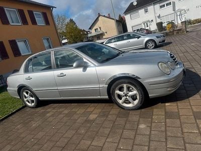 Gebraucht Kia Opirus 204 PS (150 kW) 2005 Silber Limousine