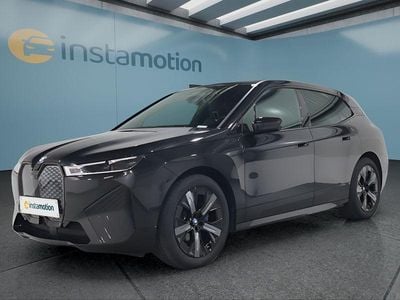 Schwarz Gebraucht 2022 BMW M240 SUV | 44.949 € (Guter Preis)