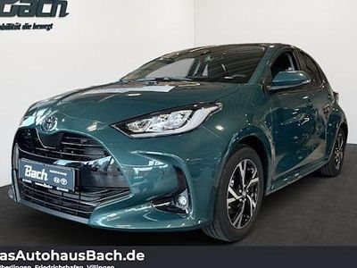 Gebraucht Toyota Yaris Hybrid 116 PS (85 kW) 2025 Grün Limousine