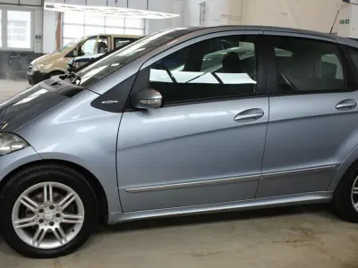 Gebraucht Mercedes A170 AMG Edition 1 116 PS (85 kW) 2007 Amethyst metallic Kleinwagen