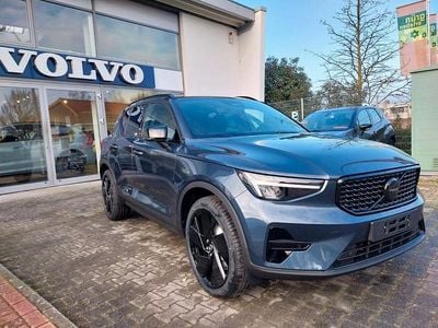 Blau Neu 2026 Volvo XC40 Plus SUV | 42.900 € (Guter Preis)