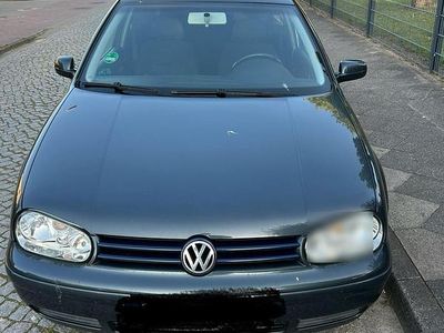 VW Golf IV