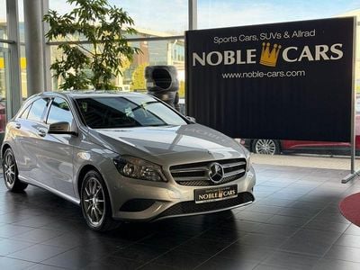 Gebraucht Mercedes A180 122 PS (89 kW) 2013 Silber (metallic) Limousine