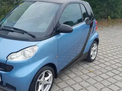 Gebraucht Smart ForTwo Coupé Pure 61 PS (44 kW) 2010 Blau Coupé