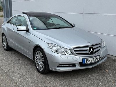 Mercedes E200