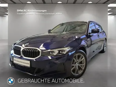 Gebraucht BMW 320 Sport Line 190 PS (139 kW) 2023 Blau Limousine
