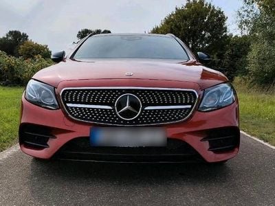 Gebraucht Mercedes E220 AMG line 194 PS (142 kW) 2018 Rot Kombi