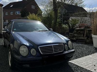 Gebraucht Mercedes CLK200 Avantgarde 136 PS (100 kW) 2000 Cabrio