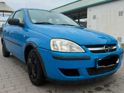 Używany Opel Corsa 60 KM (44 kW) 2004 Niebieski Hatchback