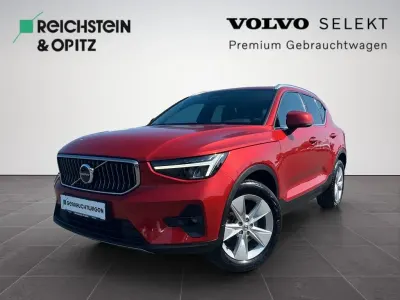 Gebraucht Volvo XC40 Plus 163 PS (119 kW) 2023 Fusion red SUV