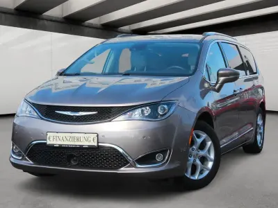 Używany Chrysler Pacifica