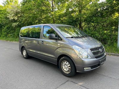 Hyundai H-1