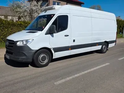 Używany Mercedes Sprinter 143 KM (105 kW) 2020 Biały Van