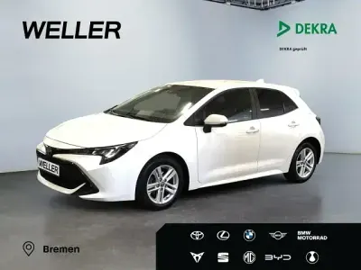 Gebraucht Toyota Corolla Comfort 116 PS (85 kW) 2021 Weiss Limousine