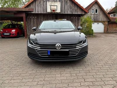 Second-hand VW Arteon 150 CP (110 kW) 2019 Gri Hatchback