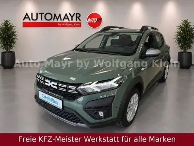 Gebraucht Dacia Sandero Expression 91 PS (66 kW) 2023 Grün SUV