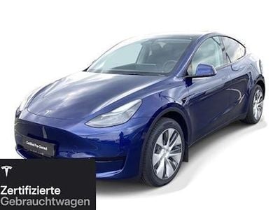 Second-hand Tesla Model Y RWD 188 kW (256 CP) 2023 Albastru SUV