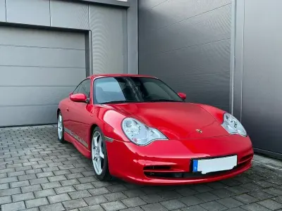 Second-hand Porsche 911 Carrera 320 CP (235 kW) 2002 Roșu Coupe