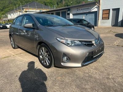 Toyota Auris Hybrid