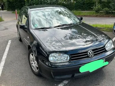 Gebraucht VW Golf IV 2002 Schwarz Kleinwagen