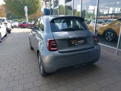 Gebraucht Fiat 500e Icon 86 kW (118 PS) 2022 Grau Kleinwagen