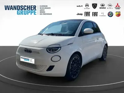 Gebraucht Fiat 500e Icon 86 kW (118 PS) 2022 Schwarz Cabrio