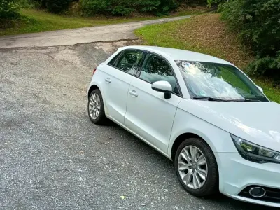 Gebraucht Audi A1 Sportback 122 PS (89 kW) 2012 Weiß Kleinwagen