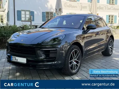 Gebraucht Porsche Macan S Sport 381 PS (280 kW) 2023 Grau (metallic) SUV