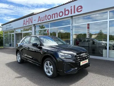 Gebraucht Audi Q2 S-Line 150 PS (110 kW) 2026 Schwarz SUV