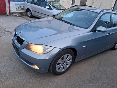 Gebraucht BMW 320 150 PS (110 kW) 2006 Grau Kombi