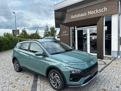 Neu Hyundai Bayon Trend 101 PS (74 kW) 2025 Mangrove green SUV