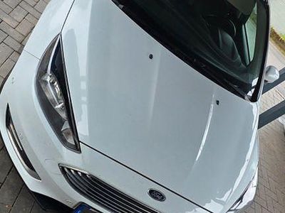 Gebraucht Ford Focus Titanium 120 PS (88 kW) 2016 Weiß Limousine