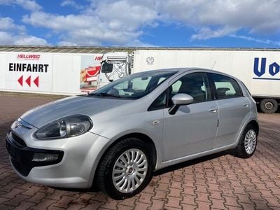 Gebraucht Fiat Punto 77 PS (56 kW) 2011 Grau Kleinwagen