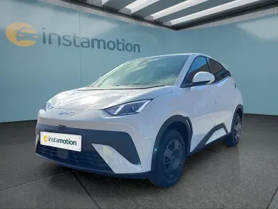 Nouă BYD Dolphin Surf 150 kW (204 CP) 2025 Alb Hatchback