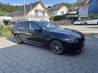 BMW 530e