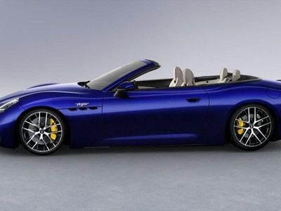 Nuova Maserati GranCabrio 549 CV (403 kW) 2026 Blu Cabrio