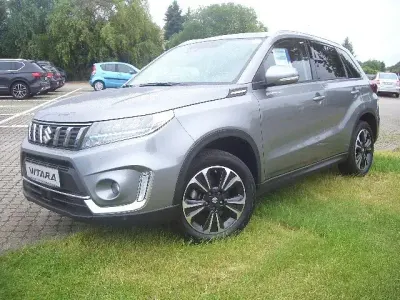 Gebraucht Suzuki Vitara Comfort+ 129 PS (94 kW) 2024 Grau SUV