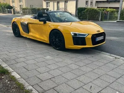Używany Audi R8 Spyder Performance 610 KM (448 kW) 2018 Żółty Kabriolet