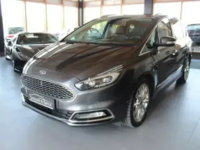 Gebraucht Ford S-MAX Vignale 209 PS (153 kW) 2017 Grau Van / Kleinbus
